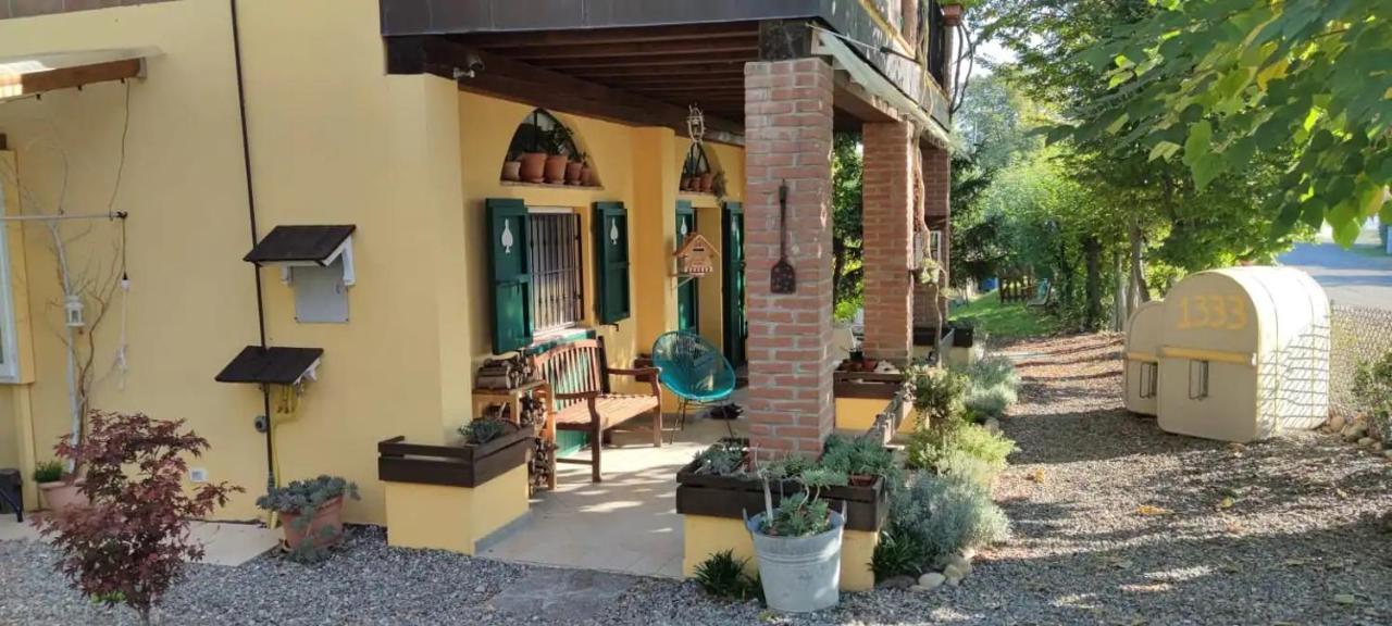 Casa In Campagna Oltrepo' Pavese Montecalvo Versiggia Buitenkant foto